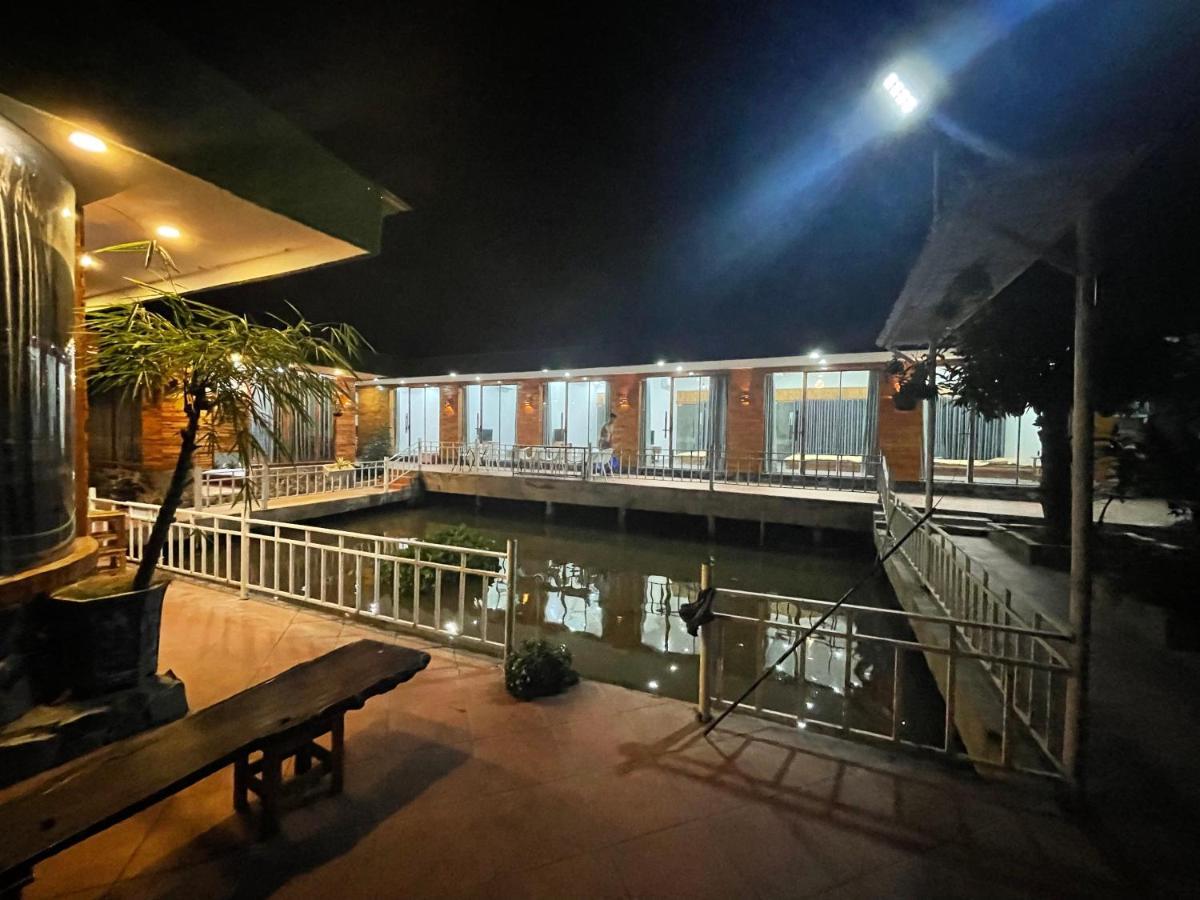 Xu Xu Motel Bac Lieu Exterior foto